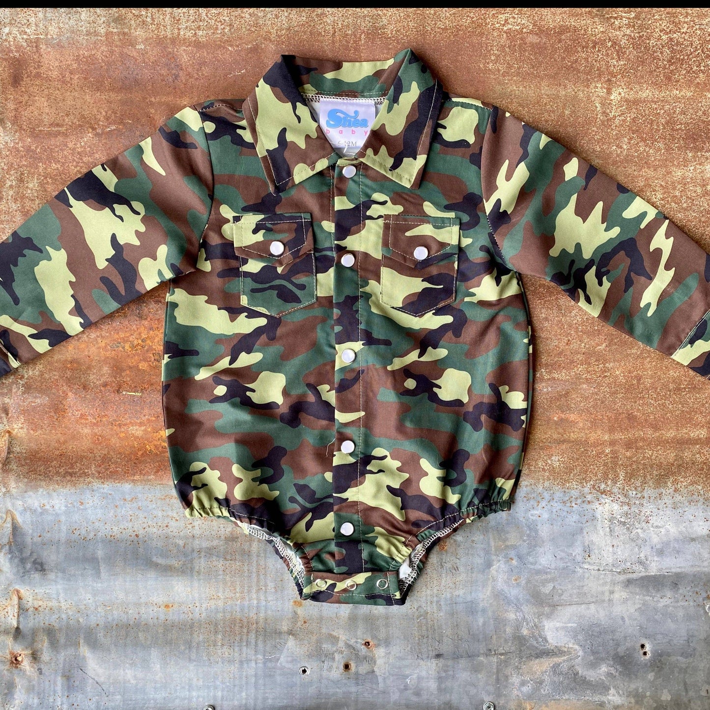 Long Sleeved Camo Pearl Snap Romper SNAP07