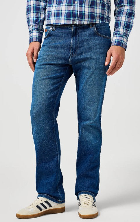 Wrangler 112364455 Texas Medium Stretch Straight Jeans in Verdant Tone