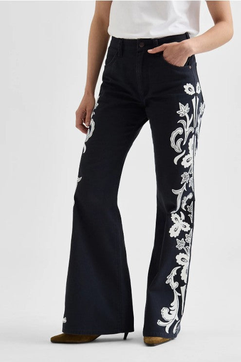 Wrangler Ladies 70's Flare Pant in Dark Navy 112371177