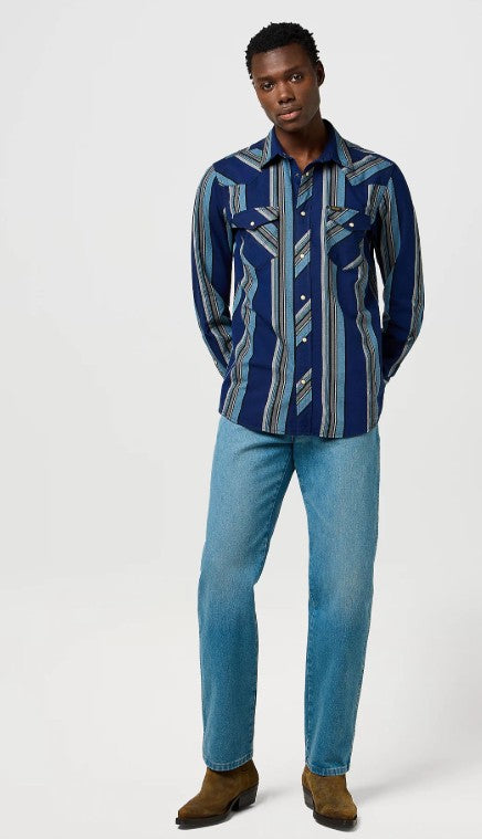 Wrangler Regular Western Indigo Shirt in Vintage Blue 112371432
