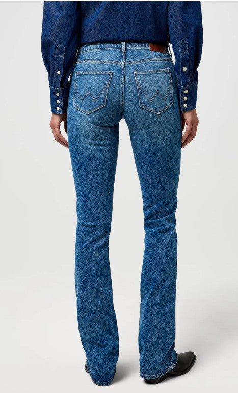 Wrangler Ladies Bootcut Jeans in Rustler 112373180