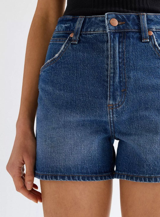 Wrangler Ladies Relaxed Cowboy 3 inch Shorts in Summer Haze 112378213