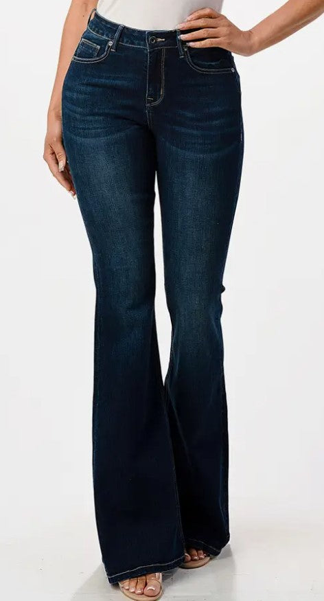 Grace Jeans Basic Dark Wash Contemporary Mid Rise Flares EL-9518