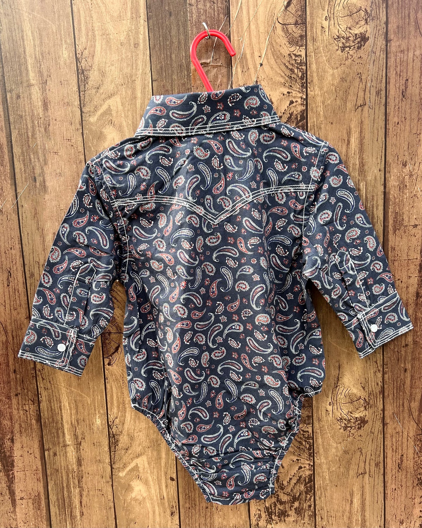 MontanaCo Baby Traditional Paisley Patterned Design Romper OB-1113