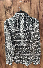 Load image into Gallery viewer, MontanaCo Men&#39;s Long Sleeved All Over Aztec in Black &amp; White Print Western Snap Shirt M-1105

