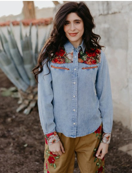 Rodeo Quincy Rosa Vaquera Button Up Blouse
