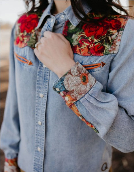 Rodeo Quincy Rosa Vaquera Button Up Blouse