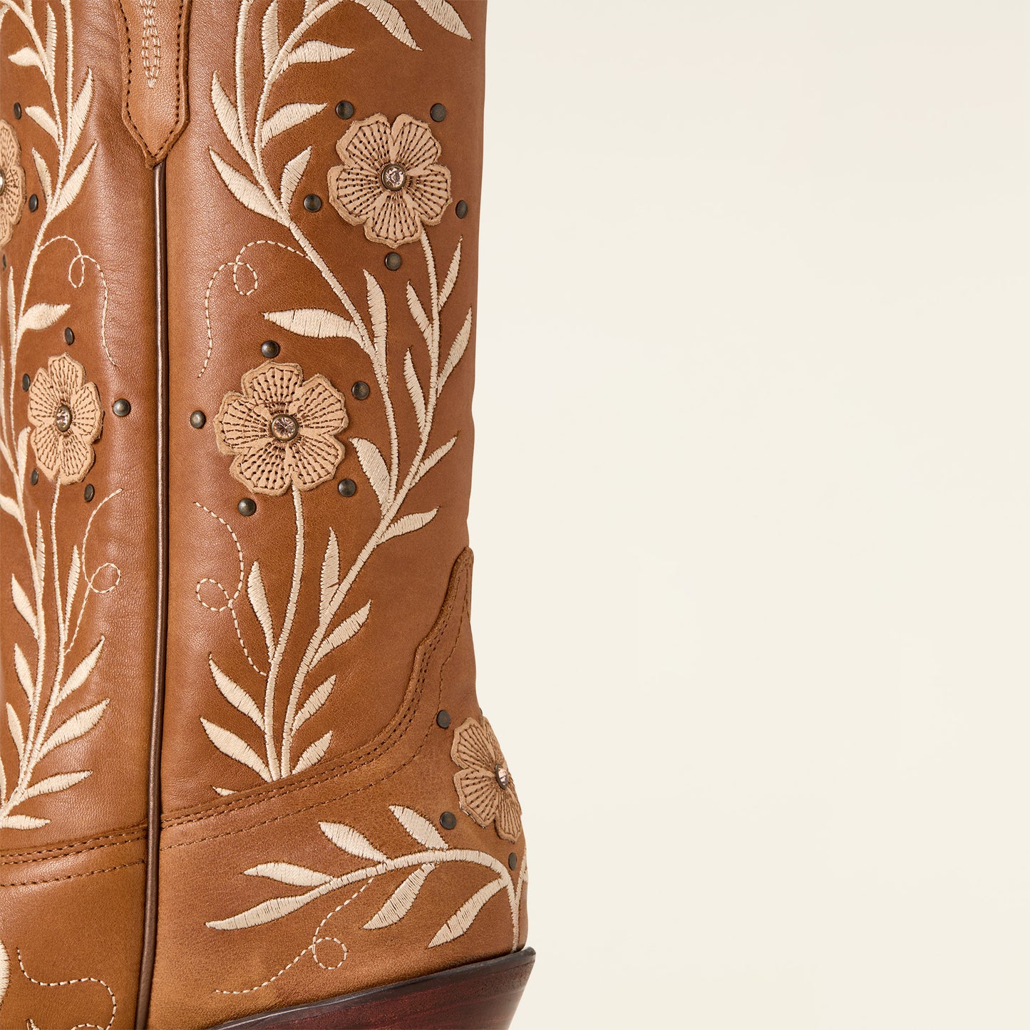 Ariat Ladies 10061311 Romance Cowboy Boots in Soft Honey Tan