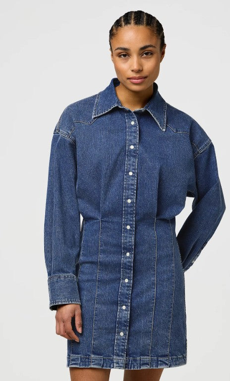 Wrangler Slim Darted Skirt Dress in Sapphire Trace 112370802