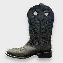 Load image into Gallery viewer, Circle G by Corral Mens Black Embroidery Pull Holes Boots - L6079
