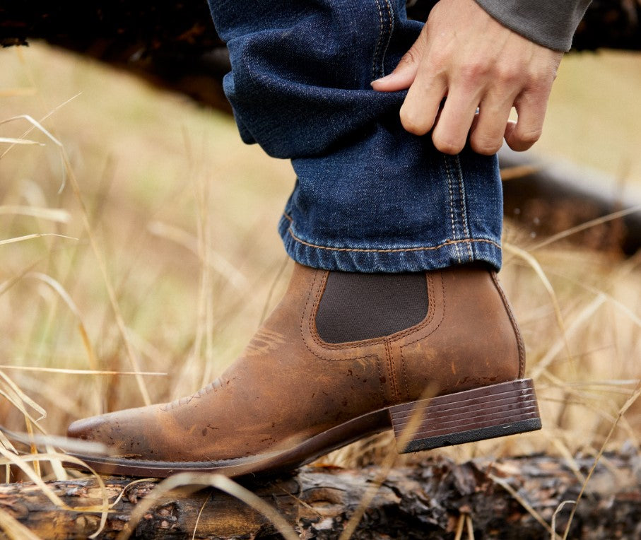 Ariat hot sale tan boots