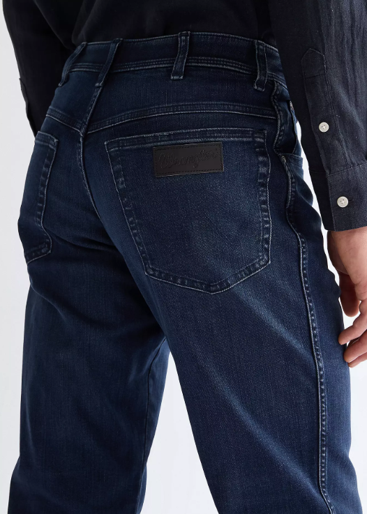 Wrangler 112341387 Texas Straight Medium Stretch Jeans in Arm Strong