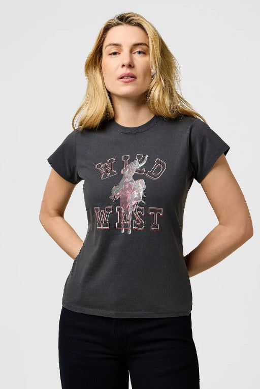 Wrangler Slim Shrunken Band Tee 112370767 in Faded Black
