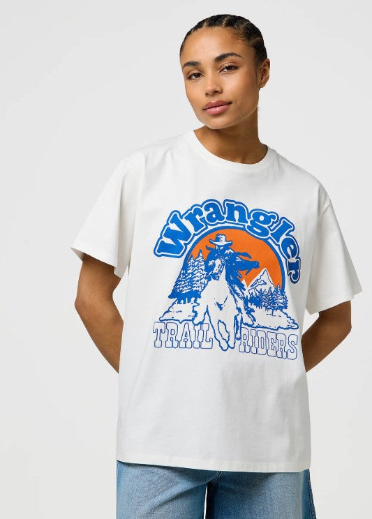 Wrangler Loose Girlfiend Tee in Worn White 112371080