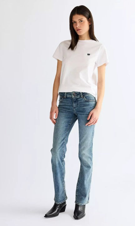 Wrangler Ladies Low Rise Bold Boot Jeans in Summit Shade 112371209