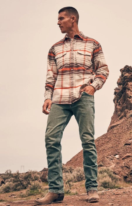 Wrangler Loose Western Shirt in Birch 112372459