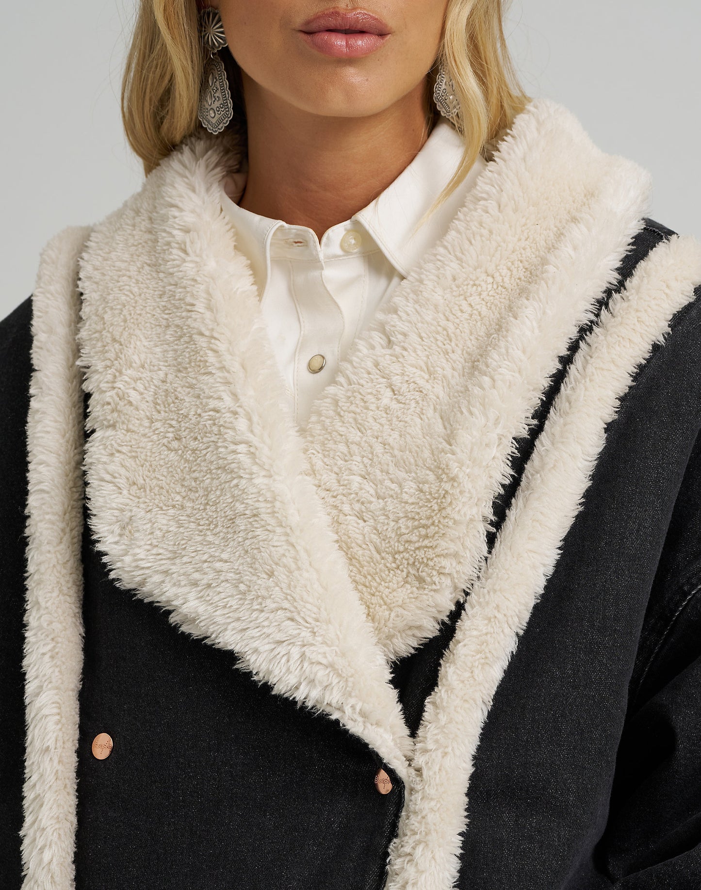 Wrangler x Lainey Wilson Lainey Coat Black 112373757