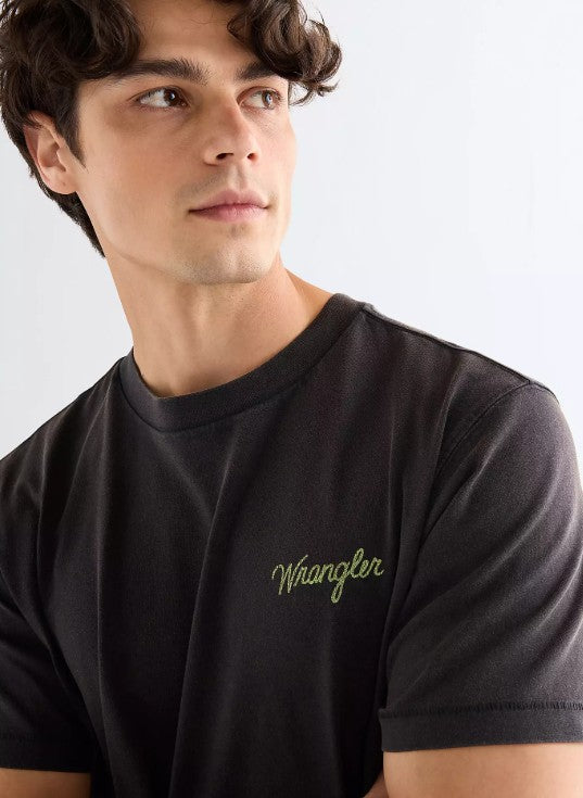 Wrangler Relaxed Graphic Tee in Black 112378003
