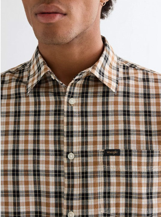 Wrangler Regular Lightweight One Pocket Shirt 112378048