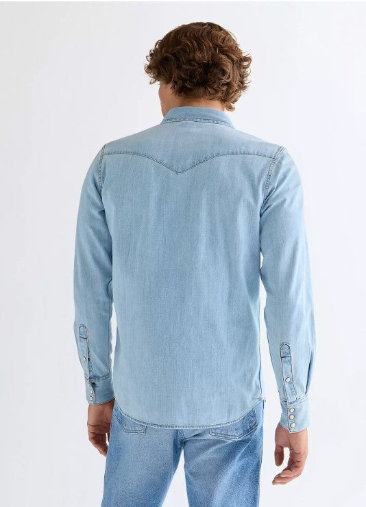 Wrangler Regular Western Denim Shirt in Riverbank 112378126