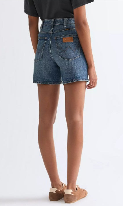 Wrangler Ladies Relaxed Cowboy 5 inch Shorts in Summer Haze 112378216
