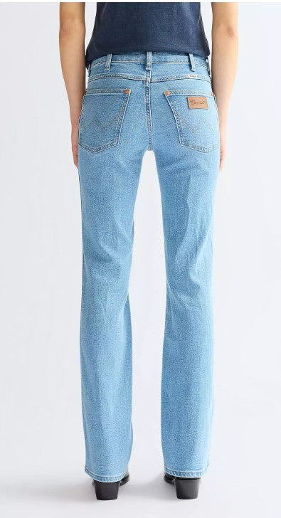 Wrangler Ladies Bootcut Jeans in Hazel 112378903
