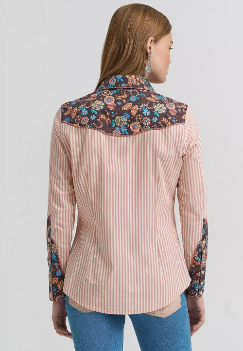 Wrangler x Lainey Wilson Praire Print Western Snap Shirt 112380528