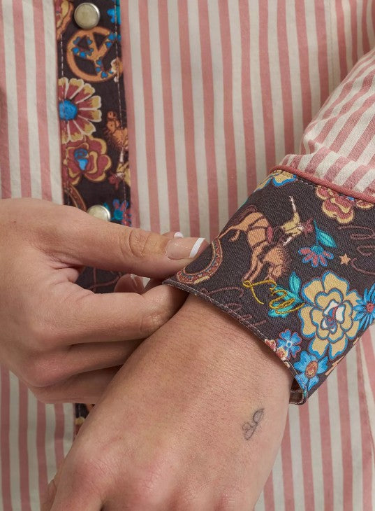 Wrangler x Lainey Wilson Praire Print Western Snap Shirt 112380528