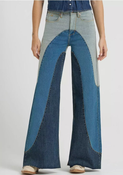 Wrangler Lainey Wilson X Groovy Wide Leg Jeans  112380533