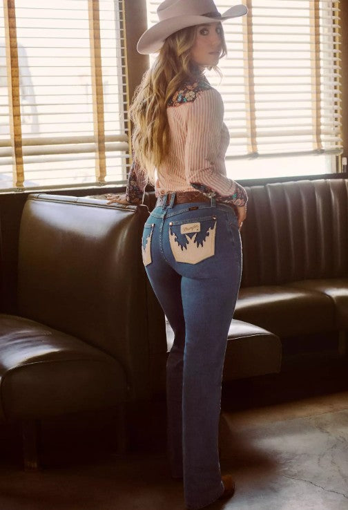 Wrangler Lainey Wilson X Mae Boots Cut Jeans 112380535