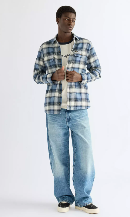 Wrangler 112386998 Oversized Western Shirt in Bering Sea
