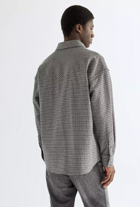 Wrangler 112387000 Oversized Western Shirt in Black Heather