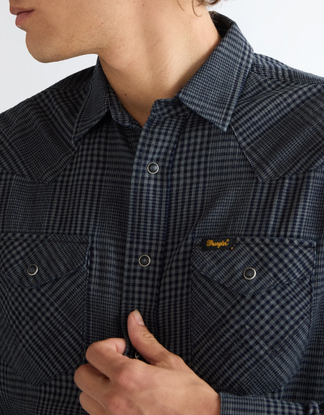 Wrangler 112387073 Western Shirt in Healthered Indigo