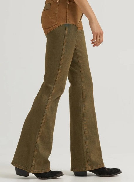 Wrangler 112388932 Lainey Wilson Chapped Flares in Brown