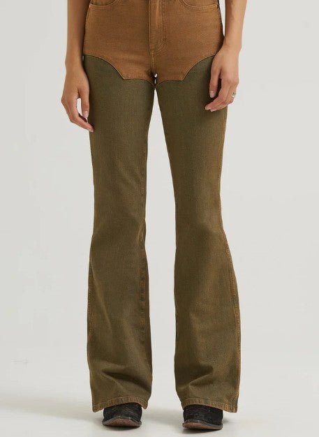 Wrangler 112388932 Lainey Wilson Chapped Flares in Brown