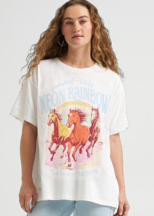 Wrangler 112388944  Lainey Wilson X Raiinbow Tee