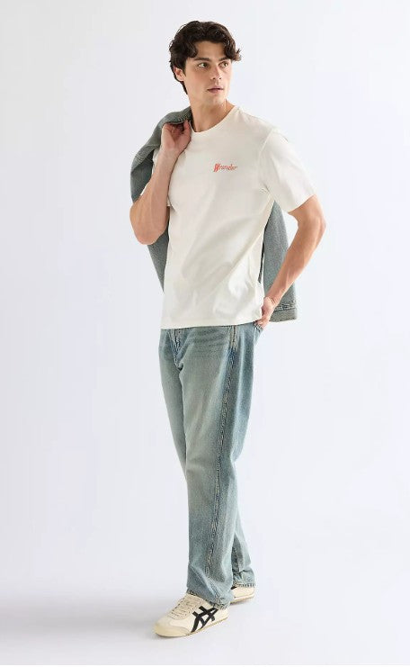 Wrangler Relaxed Graphic Tee in Worn White 112377994