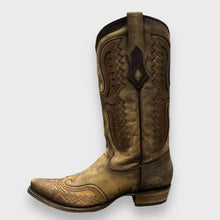 Load image into Gallery viewer, C3952 Mens Distressed Tan Eagle And Embroidered Snip Toe Casual Boots Mid Calf in Brown
