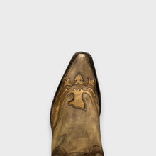 Load image into Gallery viewer, C3952 Mens Distressed Tan Eagle And Embroidered Snip Toe Casual Boots Mid Calf in Brown
