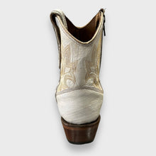 Load image into Gallery viewer, Circle G by Corral Ladies Western Ankle Boots in Pearl L5916
