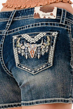 Load image into Gallery viewer, Grace in LA Steer Head Embroidery  Mid Rise Shorts 5&quot; EH-S820
