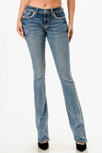 Load image into Gallery viewer, Grace In La Aztec Modify Mid-Rise Boot cut EB-51896
