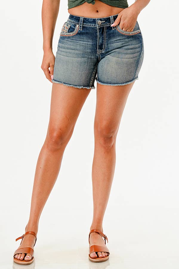 Grace In LA aztec Embroidery Modify Mid Rise Shorts 5" EH-81755