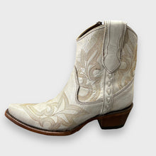 Load image into Gallery viewer, Circle G by Corral Ladies Western Ankle Boots in Pearl L5916
