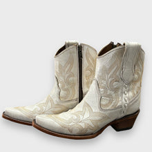 Load image into Gallery viewer, Circle G by Corral Ladies Western Ankle Boots in Pearl L5916
