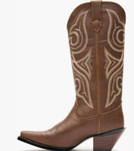 Load image into Gallery viewer, Durango DRD0451 Crush by Durango Women’s Milk Chocolate Western Boots
