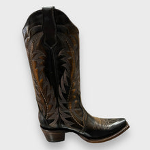 Load image into Gallery viewer, Circle G by Corral Ladies Western Boots in Triad Multitoned Brown L5872
