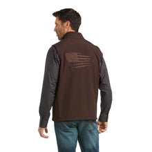 Load image into Gallery viewer, Ariat Mens Patriot Insulated Softshell Gilet 10037560
