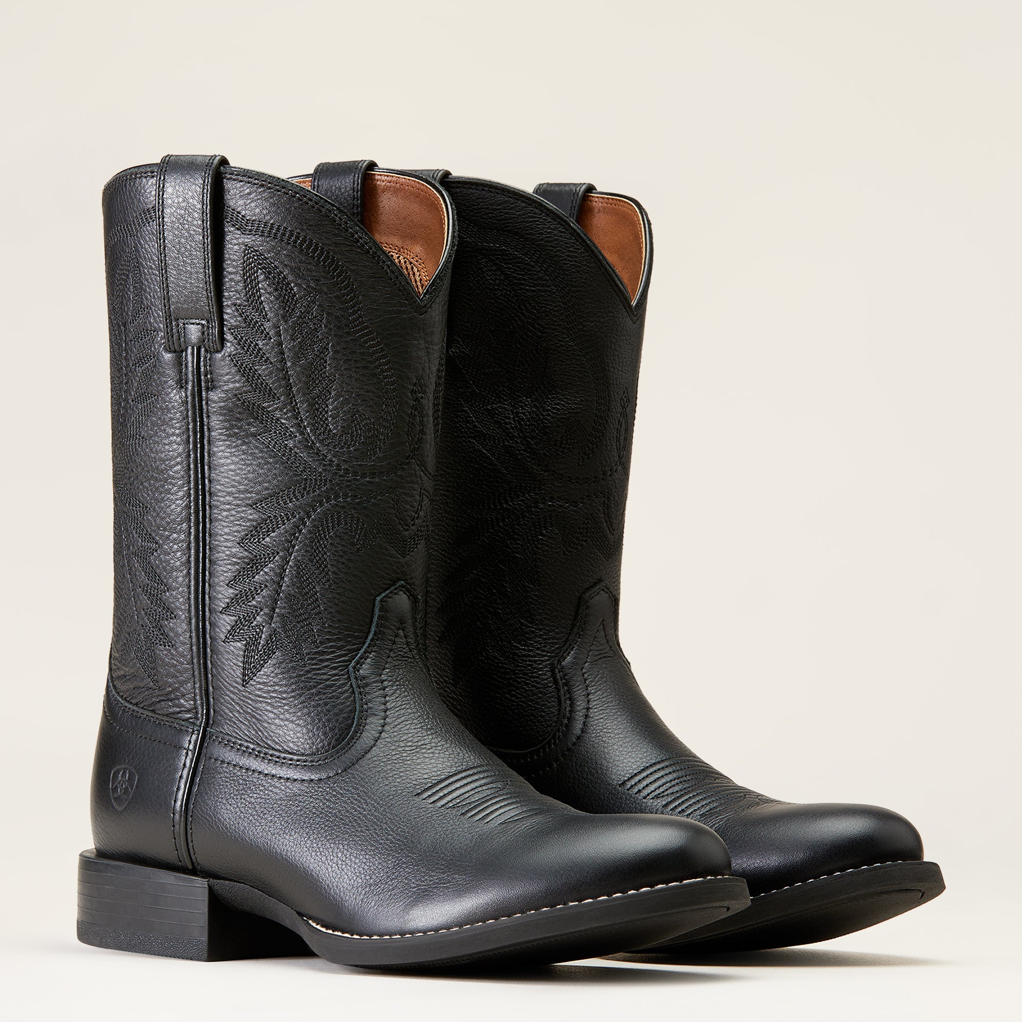 Black cowboy 2024 boots cheap