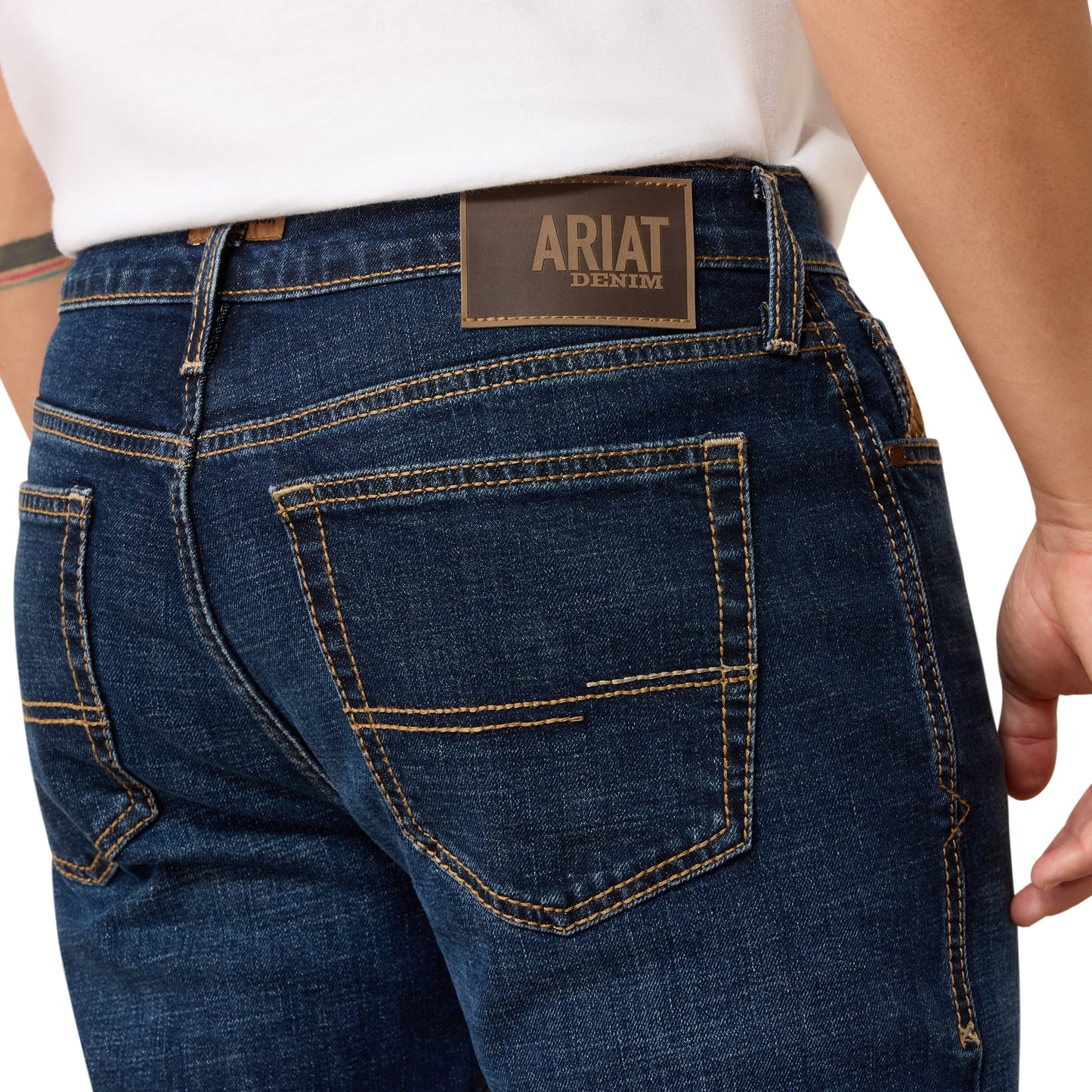 Ariat 10078948 M8 Mens Slim Hansen Taper Jeans
